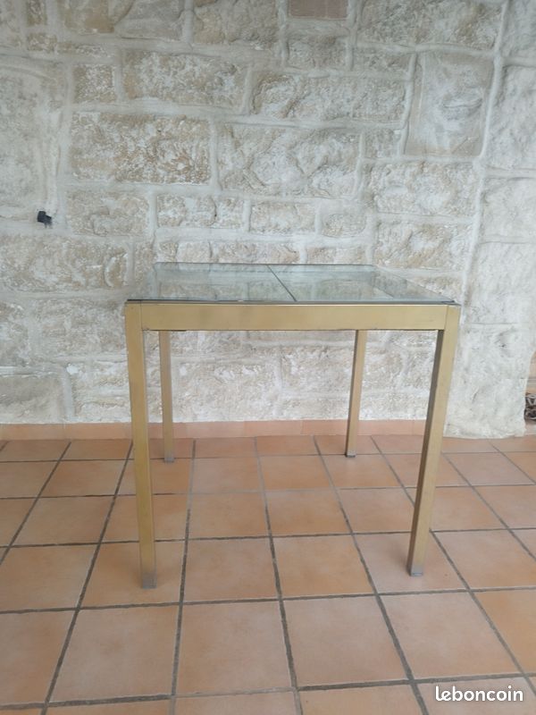 Petite Table Extensible plateau Verre et structure Métal (image 3)