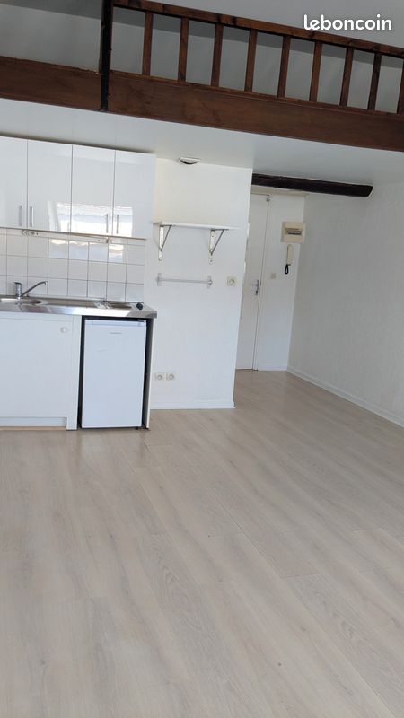 Appartement 1 pièce 21 m² · à Coulommiers · 21 m² · 405 €