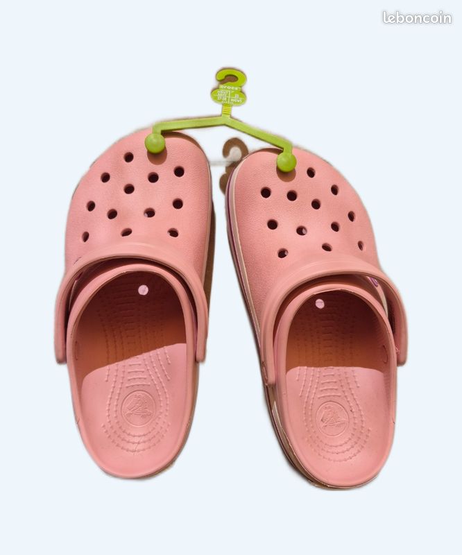 Crocs (image 1)