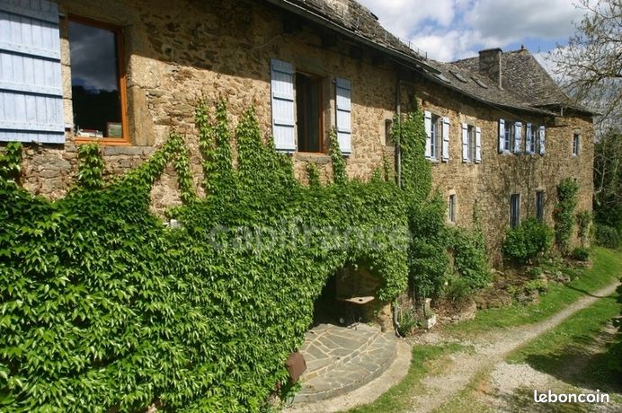 Propriété 13 pièces 390 m²