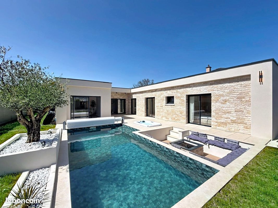 Maison 4 pièces 130 m² · à Les Martres-de-Veyre · 130 m² · 569 900 €