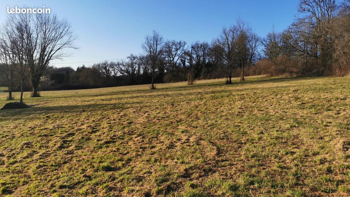 Terrain 4 535 m² Cazals · 47 300 €