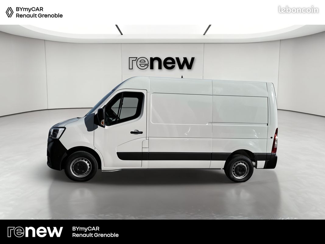 Renault master fgn trac f3500 l2h2 blue dci 135 confort (image 2)