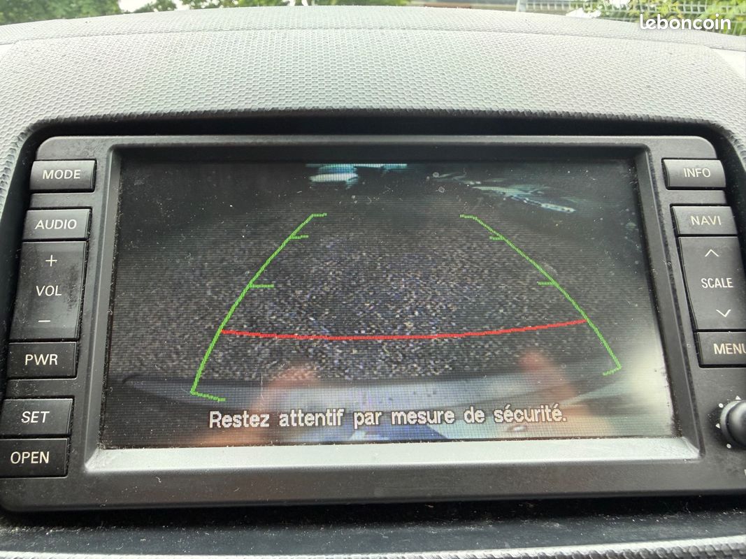 Peugeot 4007 2.2 HDI 156 FÉLINE * CUIR * GPS 7 PLACES (image 15)