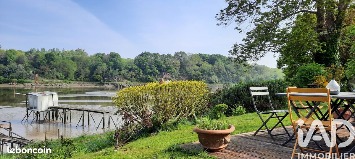 Maison 9 pièces 230 m² · à La Vicomté-sur-Rance · 230 m² · 832 800 €