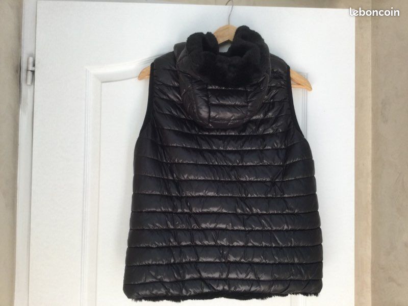 Gilet long polaire femme noir sans manches avec capuche au style vintage • Mon polaire
