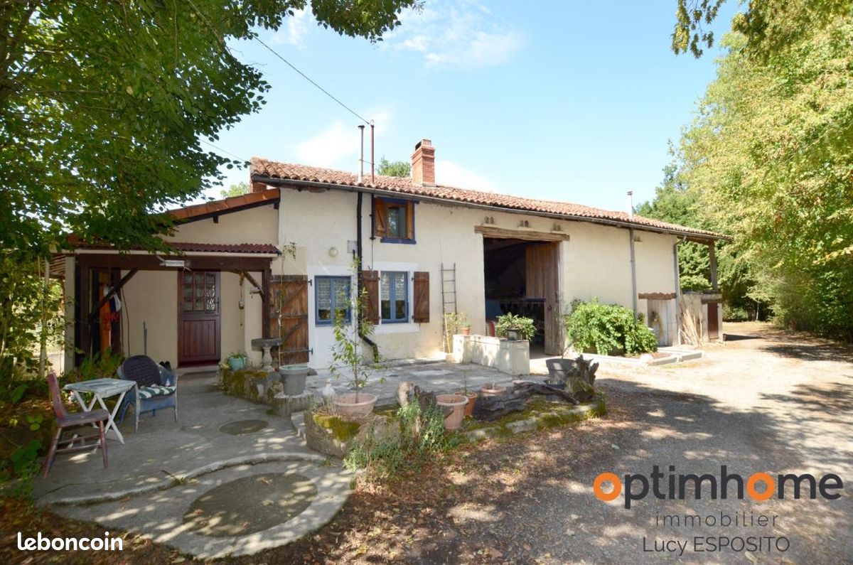 Maison 6 pièces 113 m² · à Chabanais · 113 m² · 171 200 €