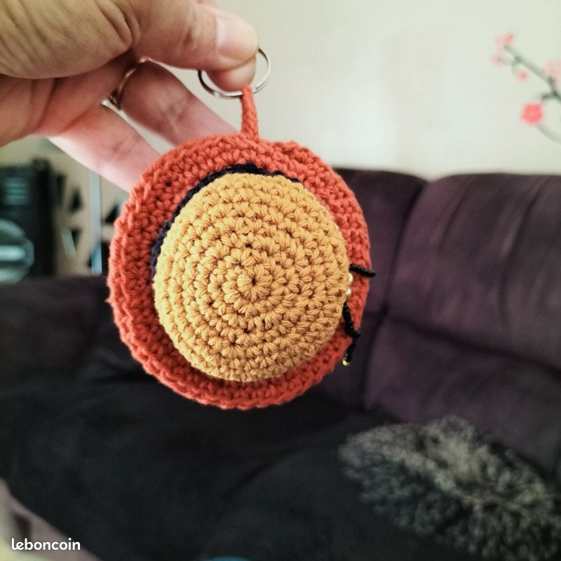 Porte clés coton chapeau (image 2)