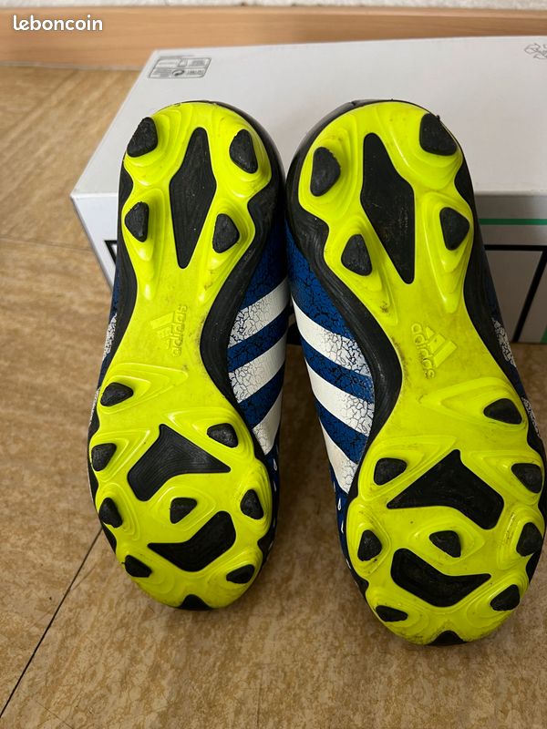 Chaussures de foot (image 2)
