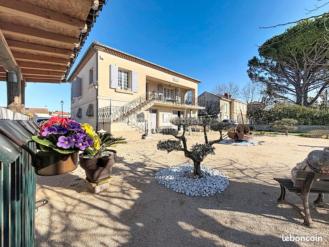 Maison 7 pièces 127 m² · à Noves · 127 m² · 477 750 €