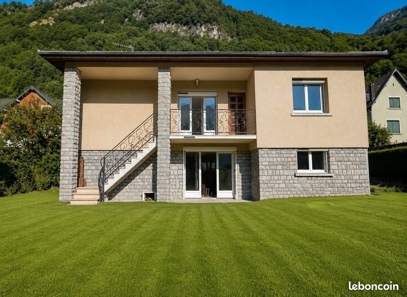 Maison 9 pièces 185 m² · à Bagnères-de-Luchon · 185 m² · 353 000 €