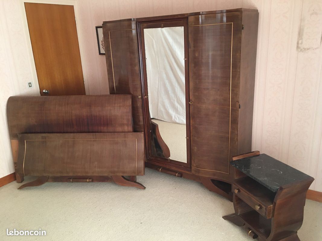 Chambre à coucher années 40 (image 1)