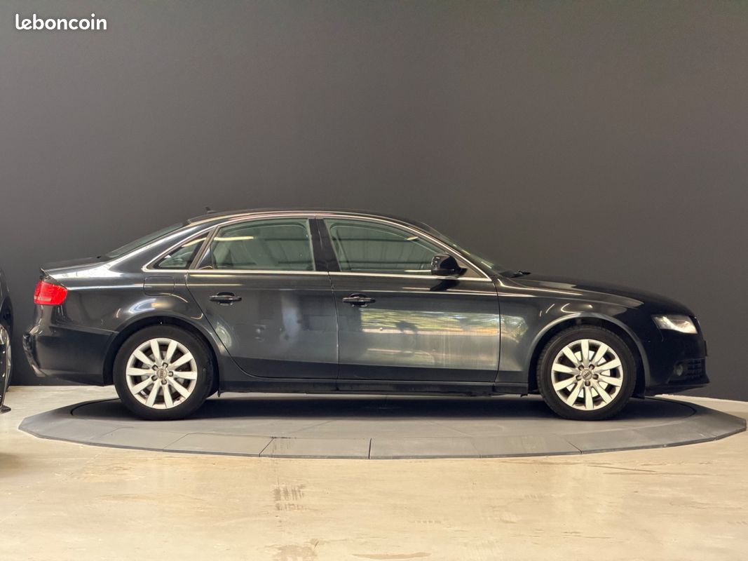 AUDI A4 2.7 TDI 190CH BVA AMBITION LUXe (image 22)