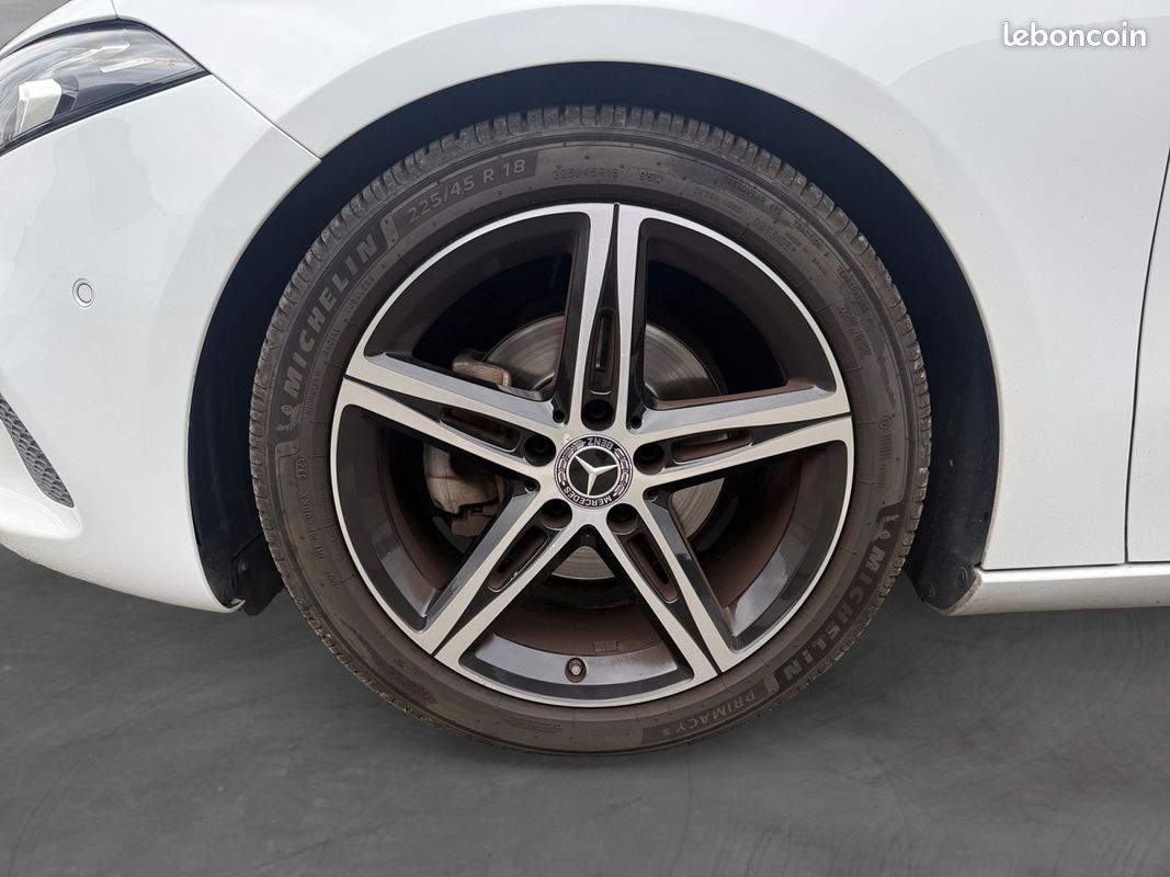 MERCEDES A A180 D PROGRESSIVE LINE 7G-DCT 116Ch Car Play, Caméra de recul Garantie 12 mois (image 18)