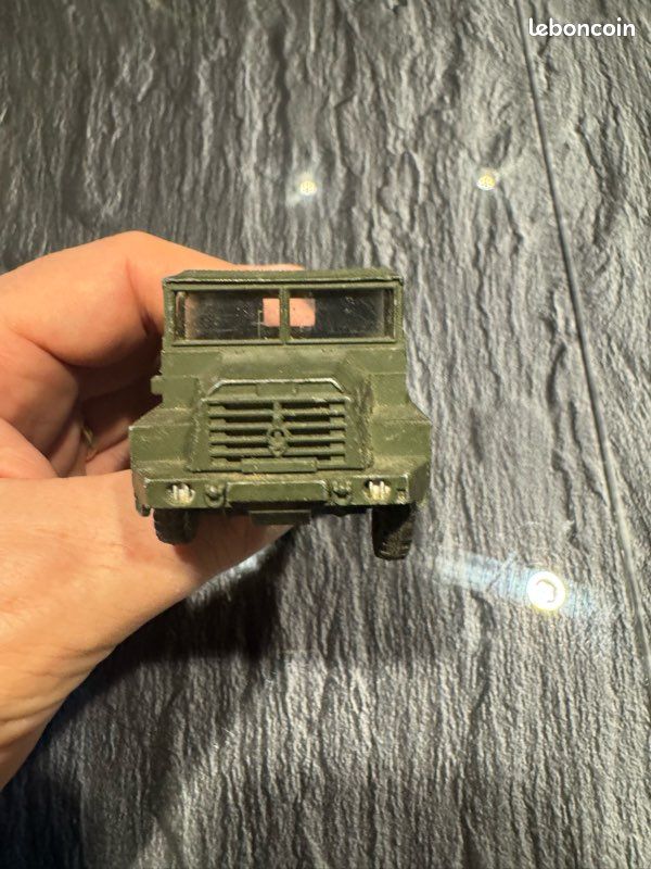 Dinky Camion Militaire Berliet Gazelle Bel Etat Avec Boite Ref 824