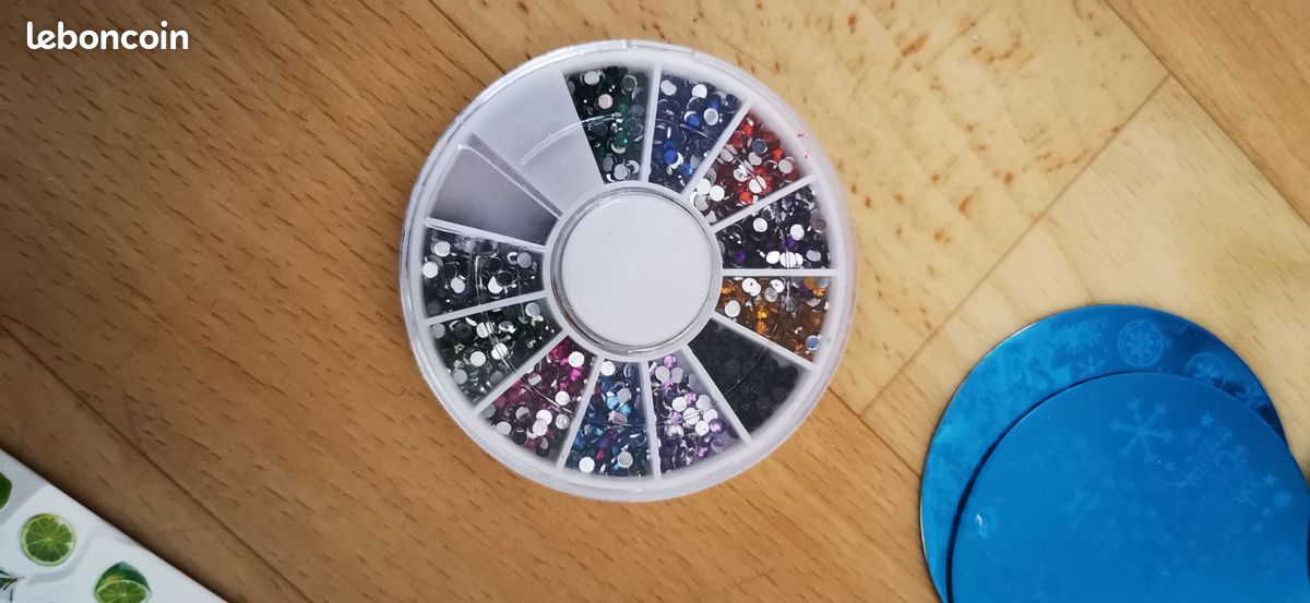 Nail art Noël (image 2)