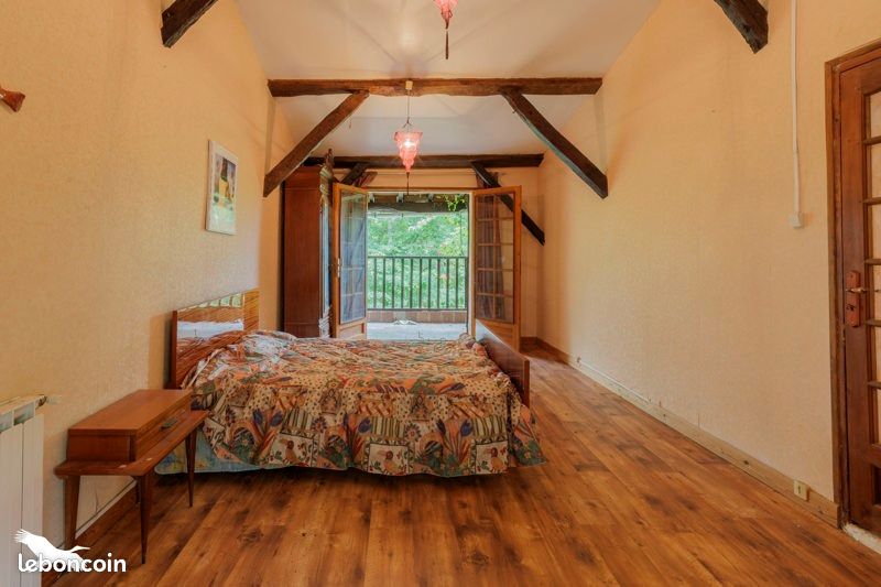 Maison 6 pièces 194 m² (image 3)