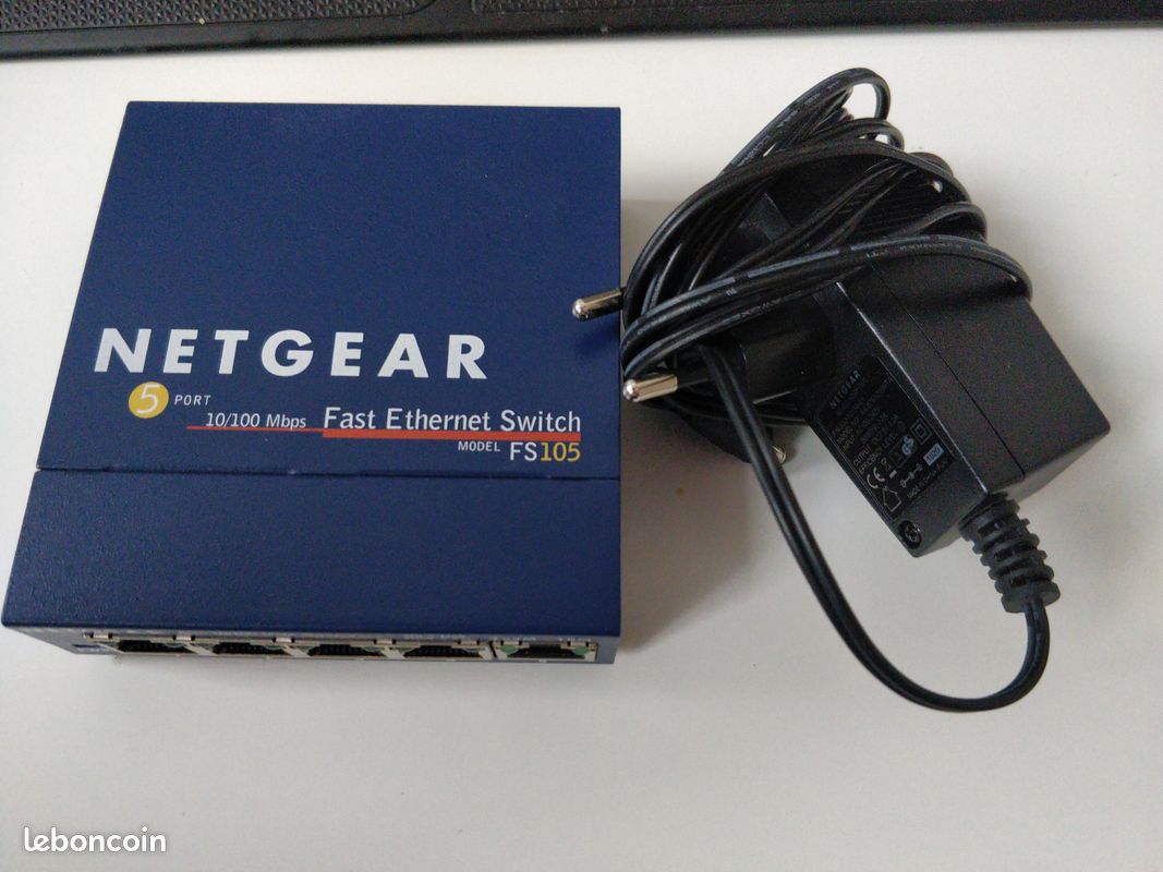 Switch Netgear ProSafe FS105 v2 (image 1)