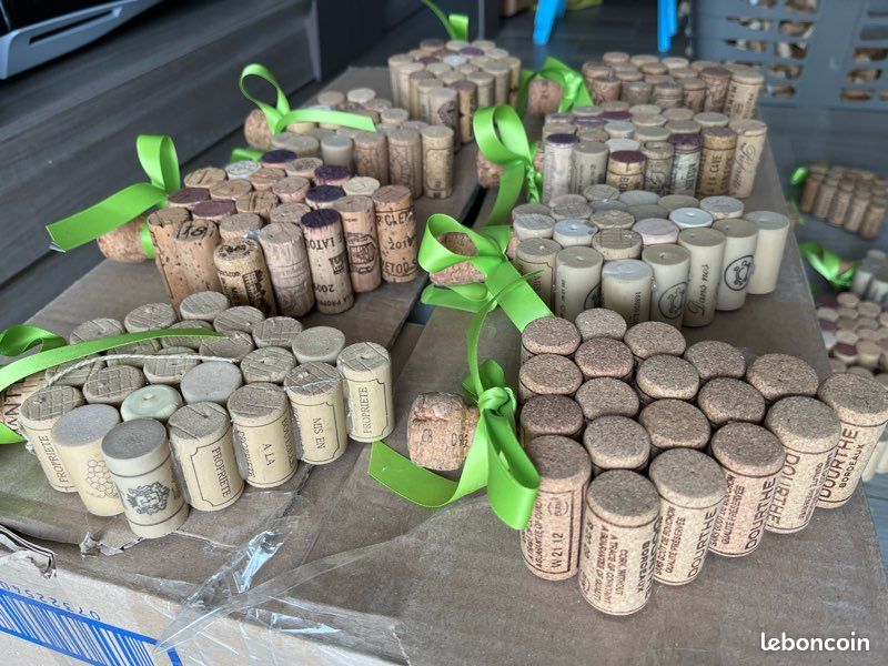 Lot De 50 Bouchons En Forme De Raisins Pour Arts Créatifs Ou Décoration
