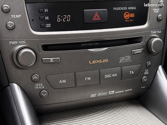 Lexus IS 5.0 V8 423 ch / Mark Levinson Caméra Sièges ventilés et chauffants Carbone (image 20)