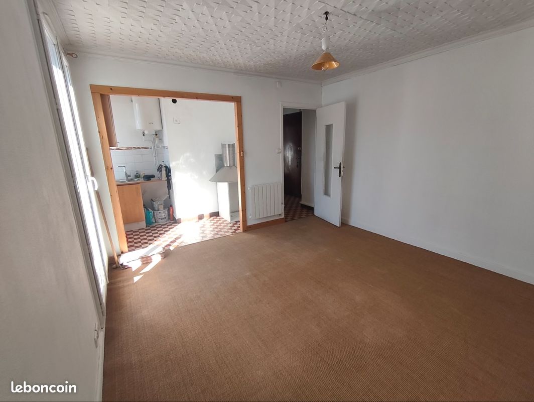 Appartement 2 pièces 42 m² · à Grenoble · 42 m² · 99 000 €