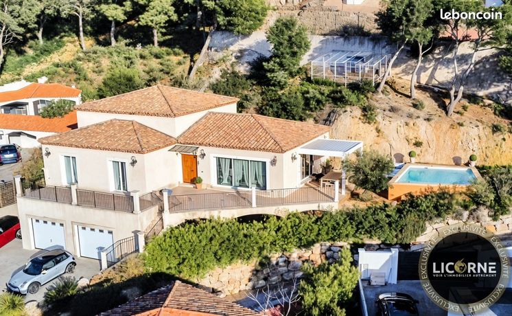 Maison 6 pièces 141 m²