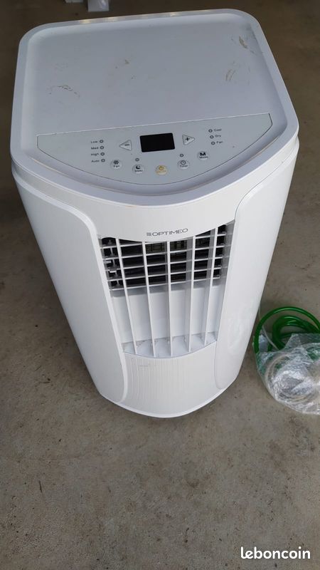 Climatiseur Optimeo OPC-C02-121 3500W - Électroménager Climatiseur Optimeo OPC-C02-121 3500W - Électroménager