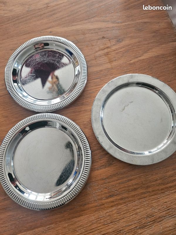 Set De Dessous De Plat Et Repose-bouteille Jean Couzon En Inox 18/10 - Vintage