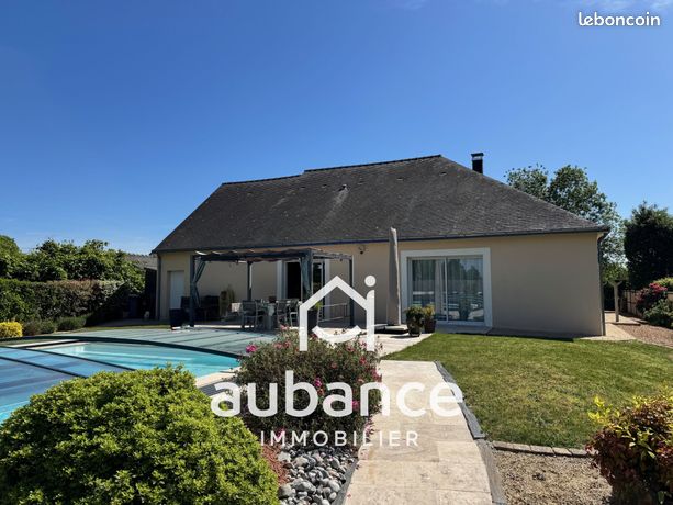 Maison 8 pièces 226 m²