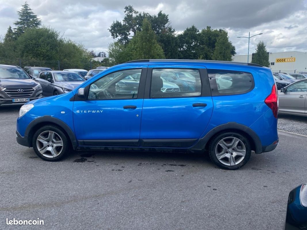 DACIA LODGY 1.5 blue dci 115 stepway 7pl (image 8)