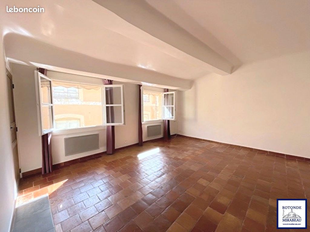 Appartement 2 pièces 58 m² · à Aix-en-Provence · 58 m² · 1 104 €/mois