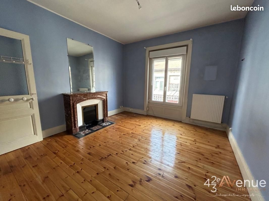 Appartement 3 pièces 82 m² · à Saint-Étienne · 82 m² · 89 000 €