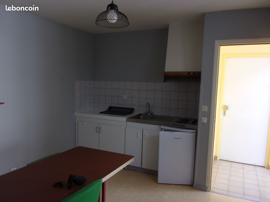 Appartement 2 pièces 27 m² · à Chaumont · 27 m² · 360 €/mois