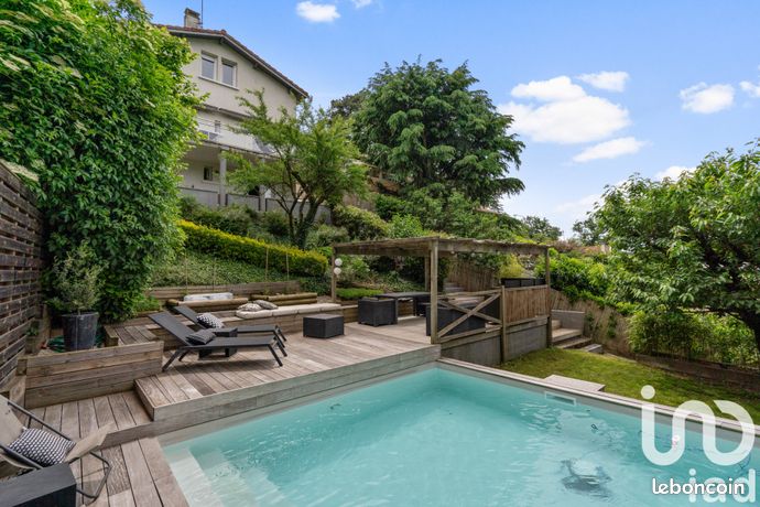Maison 7 pièces 164 m²