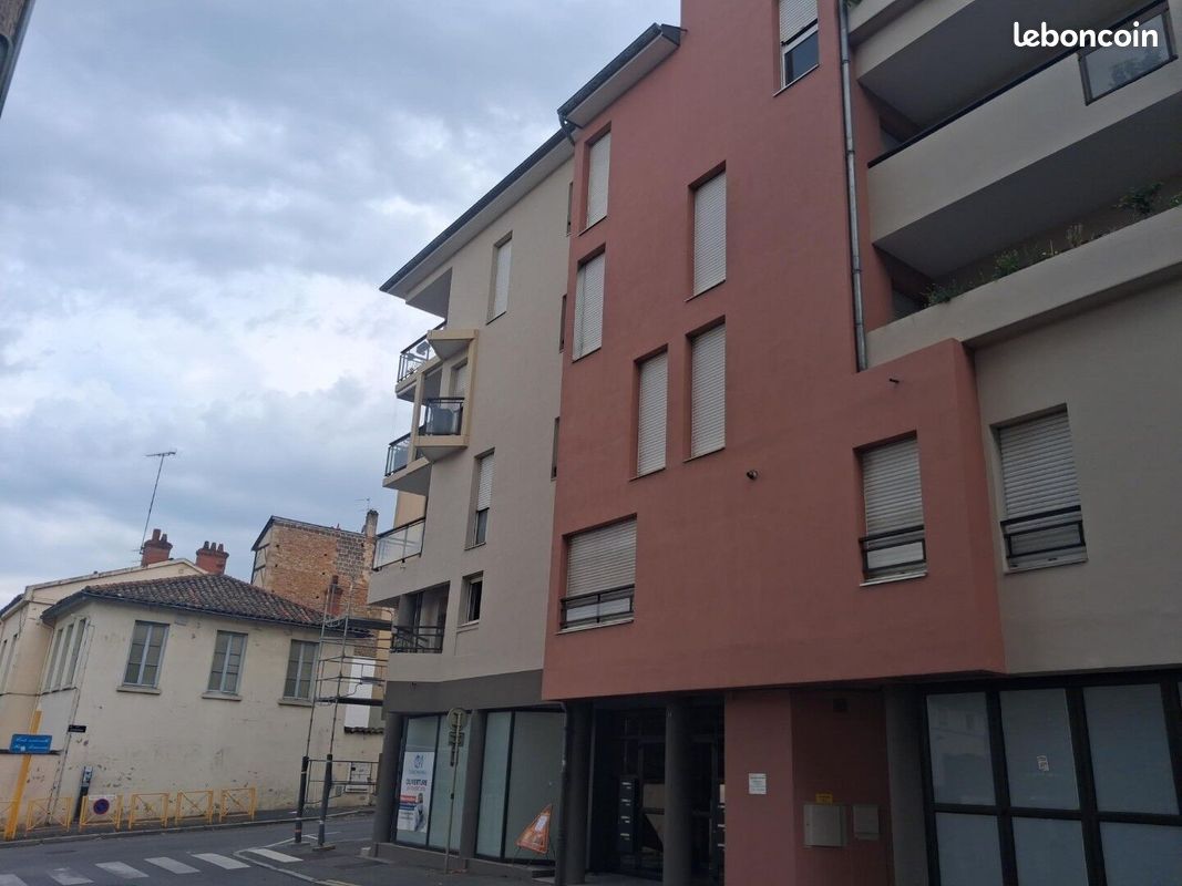 Appartement 4 pièces 98 m² · à Mâcon · 98 m² · 980 €
