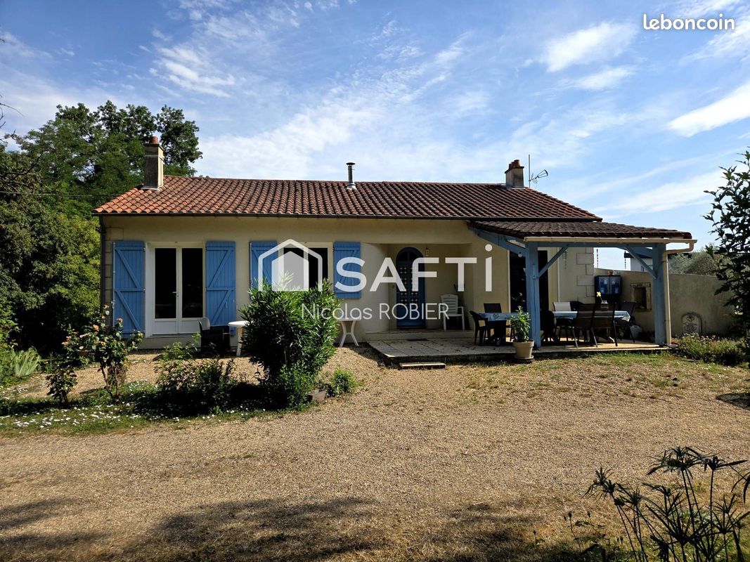 Maison 6 pièces 110 m² · à La Crèche · 110 m² · 229 900 €