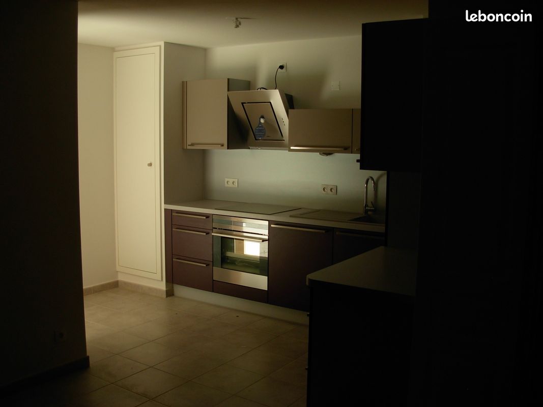Appartement 3 pièces 70 m² · à Miserey-Salines · 70 m² · 860 €