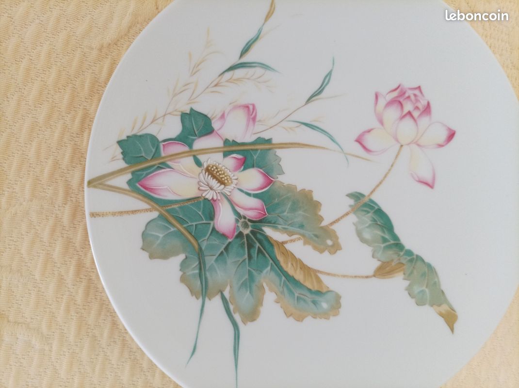 Assiettes. Porcelaine (image 2)