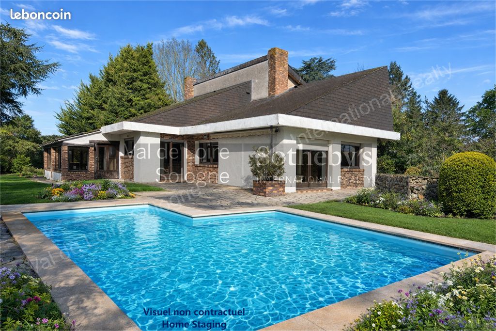 Maison 8 pièces 184 m² · à Chaingy · 184 m² · 420 000 €