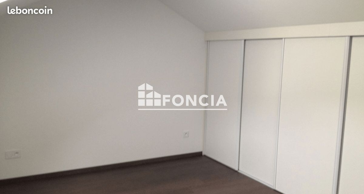 Appartement 2 pièces 51 m² · à Collonges · 51 m² · 985 €/mois