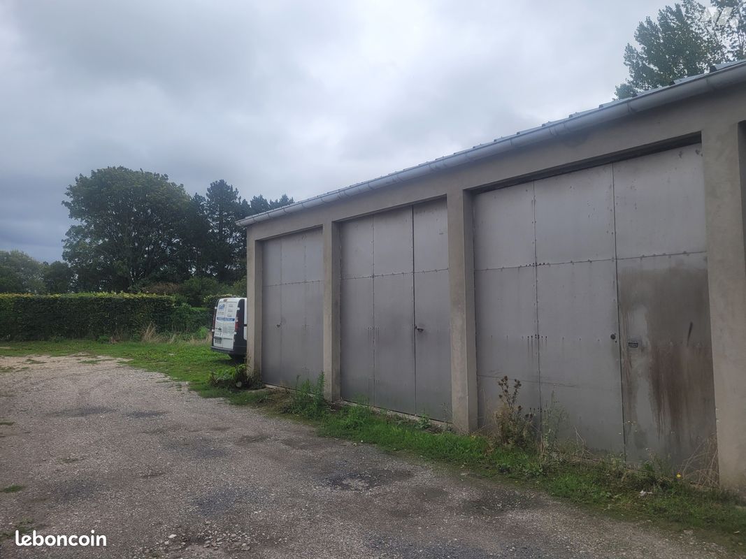 Parking DARGNIES · 34 000 €