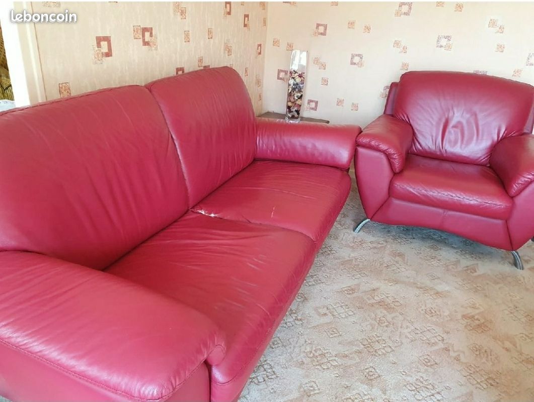 Canapé et fauteuils en cuir véritable (image 1)