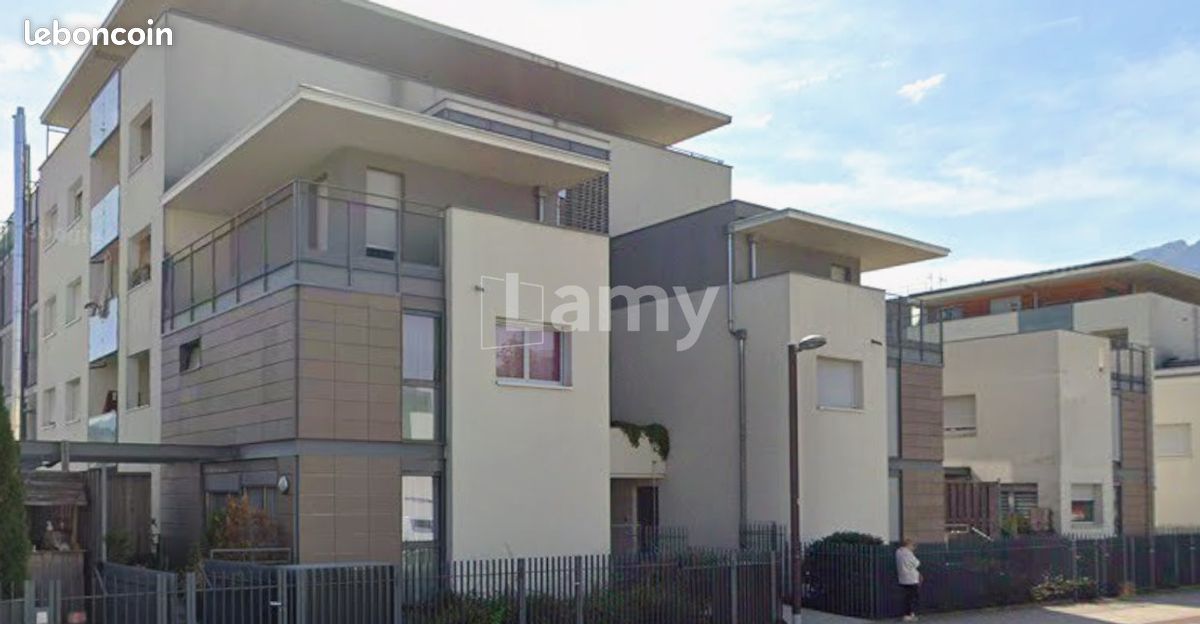 Maison 3 pièces 68 m² · à Aix-les-Bains · 68 m² · 825 €