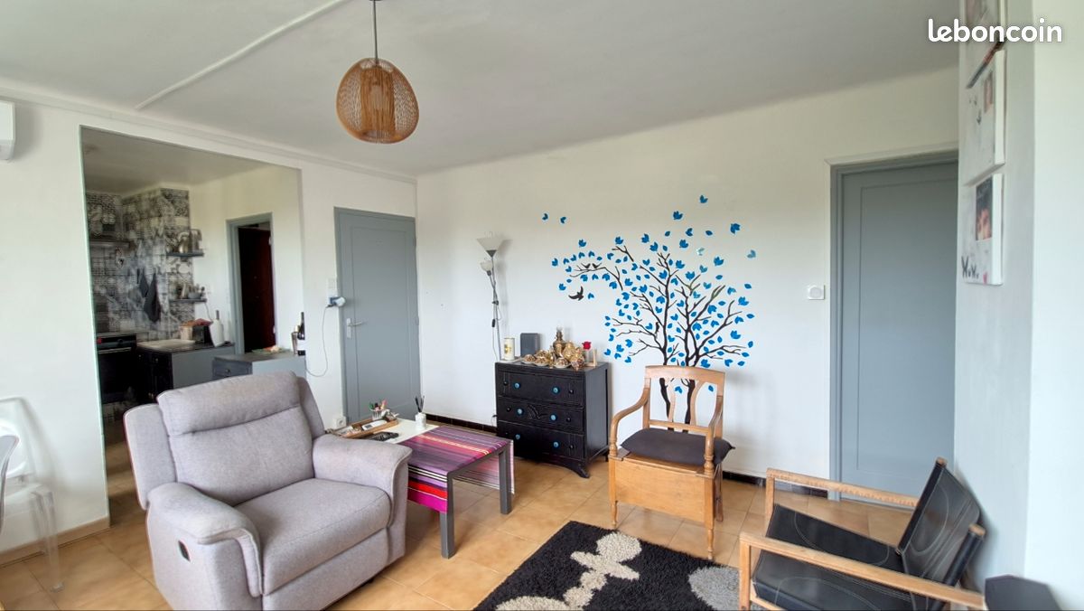 Appartement 3 pièces 55 m² · à Pont-Saint-Esprit · 55 m² · 650 €/mois