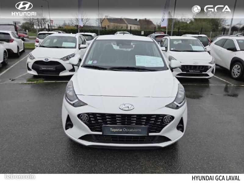Hyundai i10 1.0 67ch ECO Intuitive (image 11)