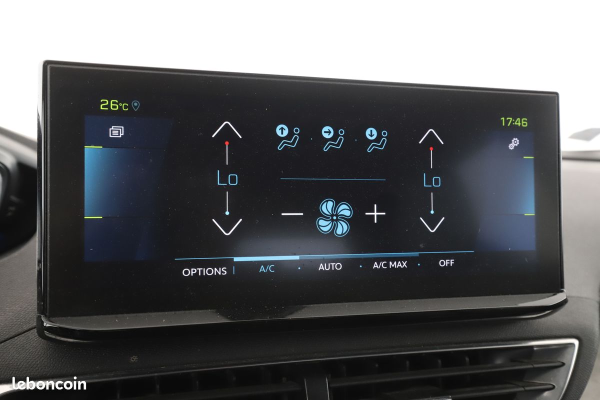 Peugeot 3008 1.6 Hybrid4 GT e-EAT8 300 ch (image 22)