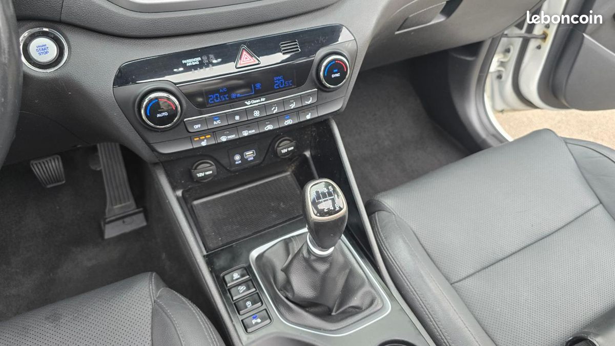Hyundai Tucson Creative 2WD (image 38)