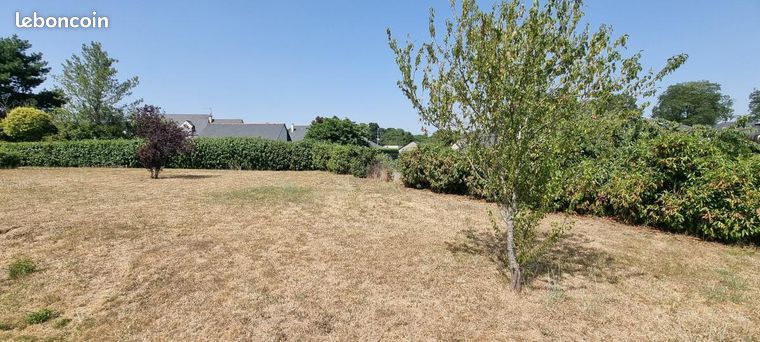 Terrain 618 m² Les Garennes sur Loire