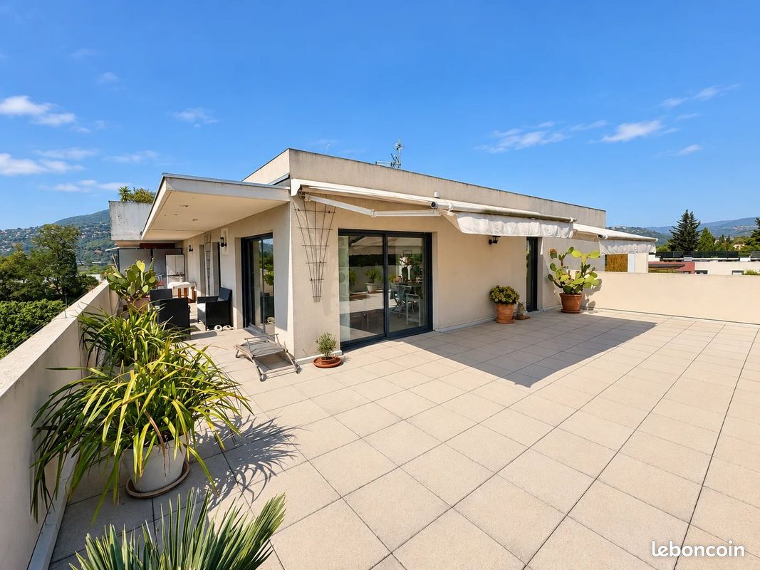 Appartement 4 pièces 116 m² · à Mandelieu-la-Napoule · 116 m² · 649 000 €