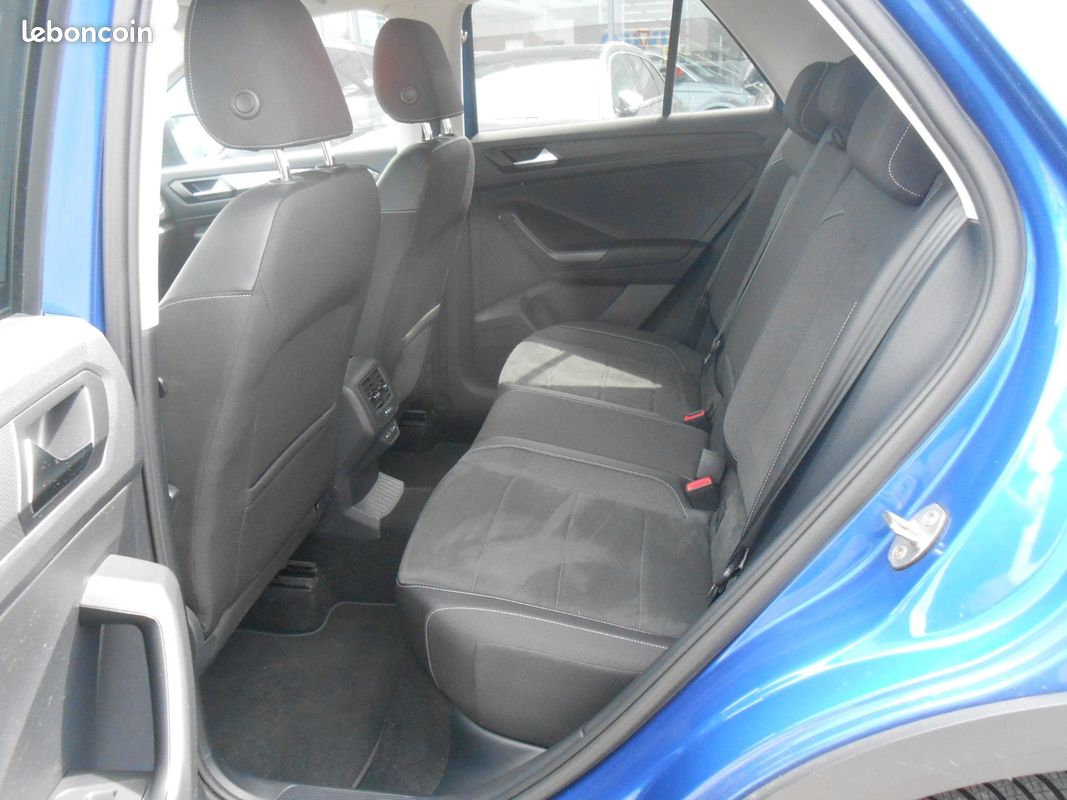 VOLKSWAGEN T-ROC 2.0 TDI 150 Start/Stop DSG7 Style (image 18)